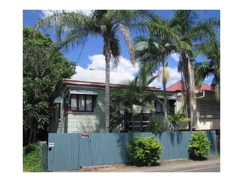 6 Flower Street, Woolloongabba QLD 4102