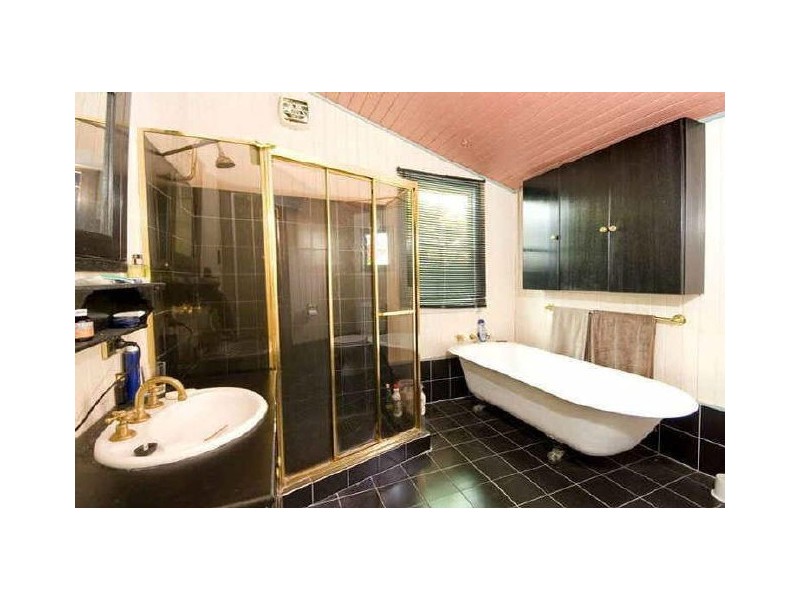 57 Northcote Street, East Brisbane QLD 4169