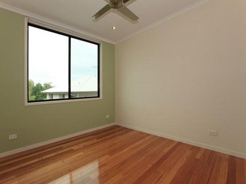 7 Yeates Close, Carindale QLD 4152
