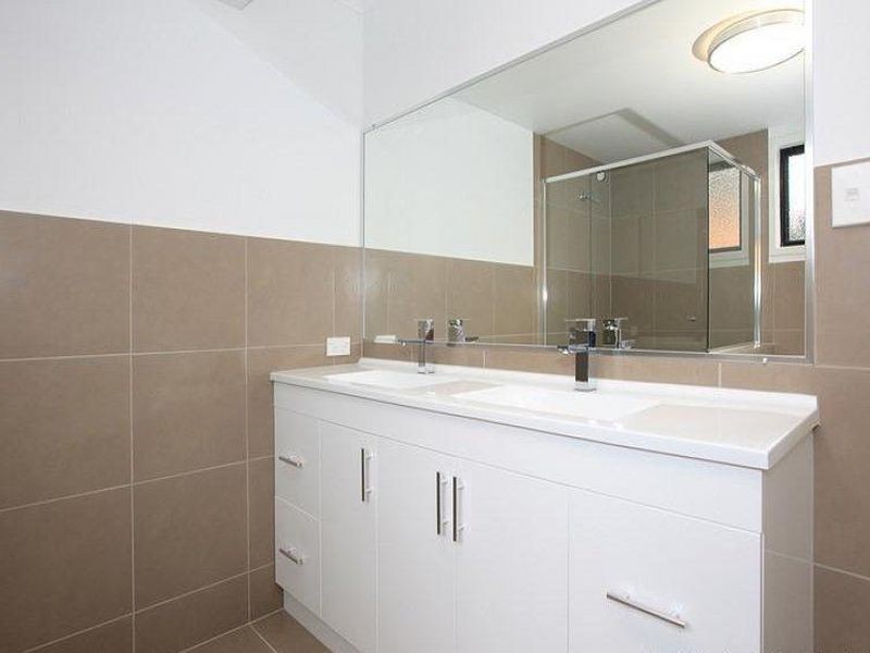 7 Yeates Close, Carindale QLD 4152
