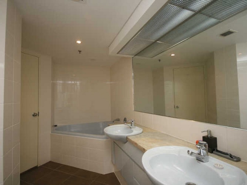 41/55 Darragh, Kangaroo Point QLD 4169