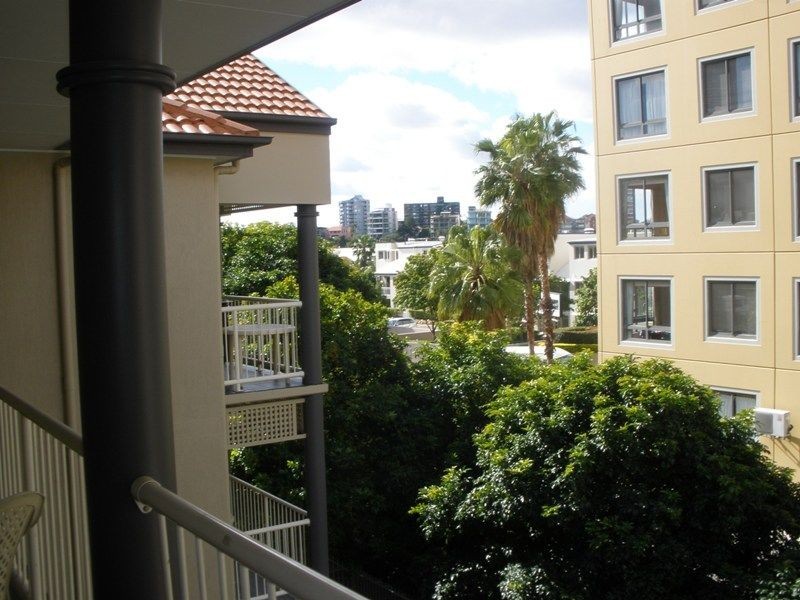 346/36 Rotherham Street, Kangaroo Point QLD 4169