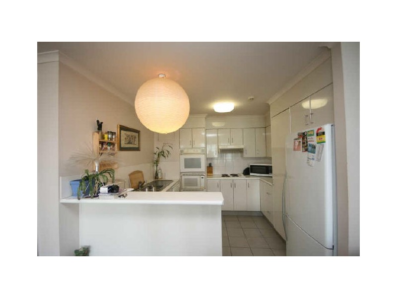 31/57 Lambert Street, Kangaroo Point QLD 4169