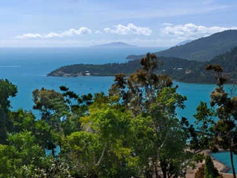 Mount Whitsunday Drive, Airlie Beach QLD 4802