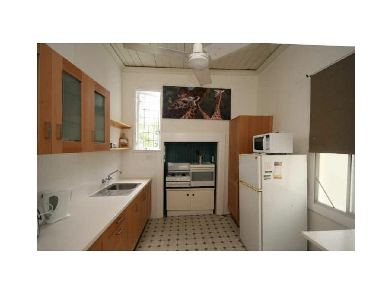 110 Baines Street, Kangaroo Point QLD 4169