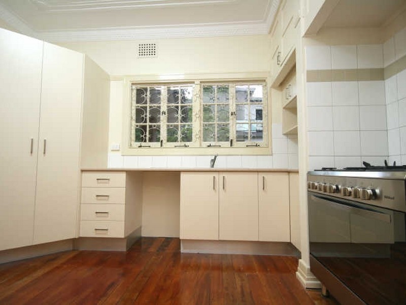 3 Fisher Street, East Brisbane QLD 4169