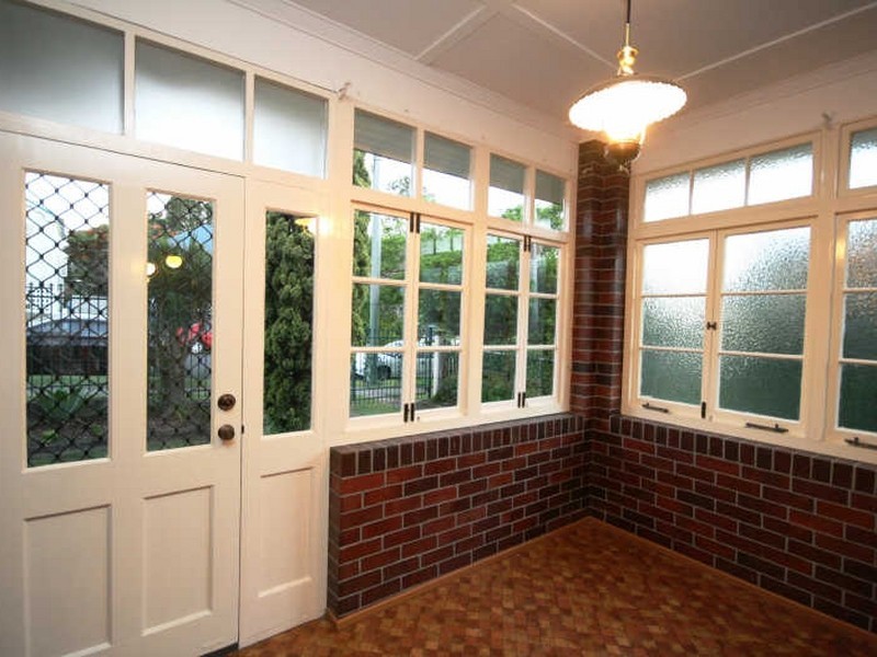 3 Fisher Street, East Brisbane QLD 4169