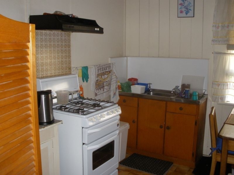 33 Didsbury Street, East Brisbane QLD 4169