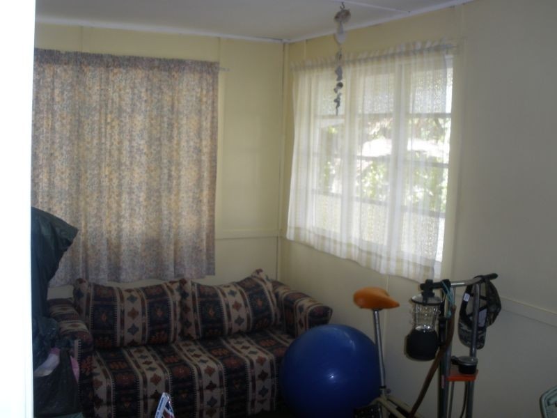 33 Didsbury Street, East Brisbane QLD 4169