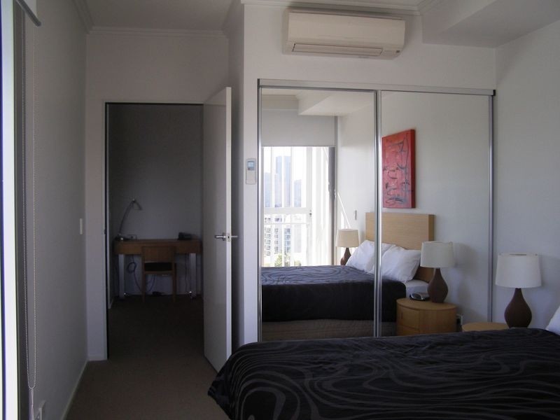 25/97 Lambert St, Kangaroo Point QLD 4169