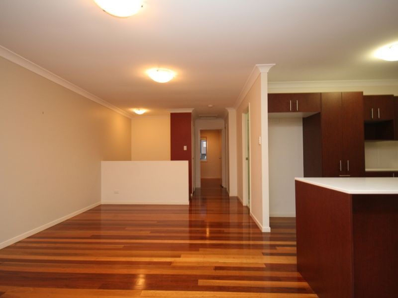 20/915 Stanley St E, East Brisbane QLD 4169