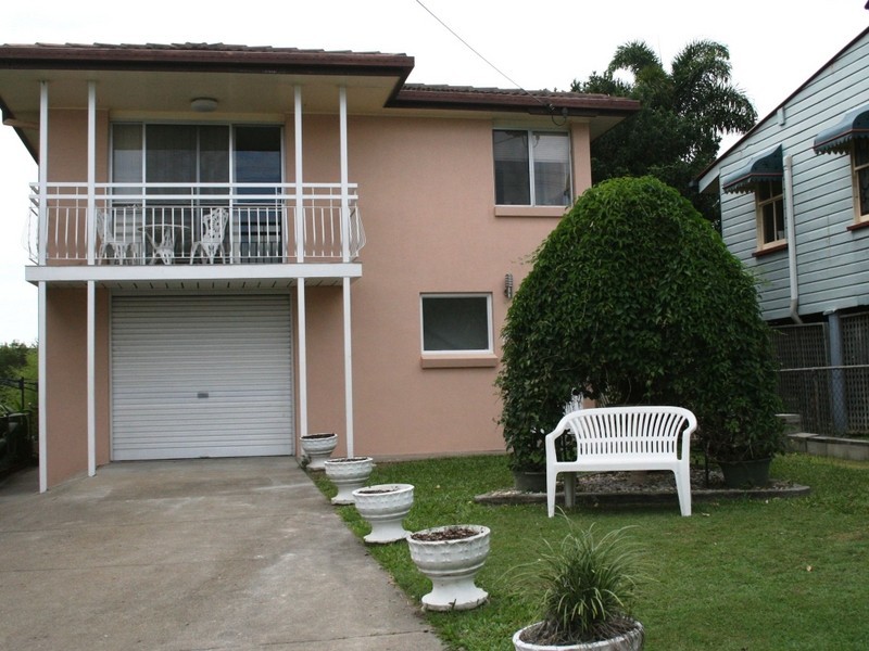 22 Railway St, Woolloongabba QLD 4102