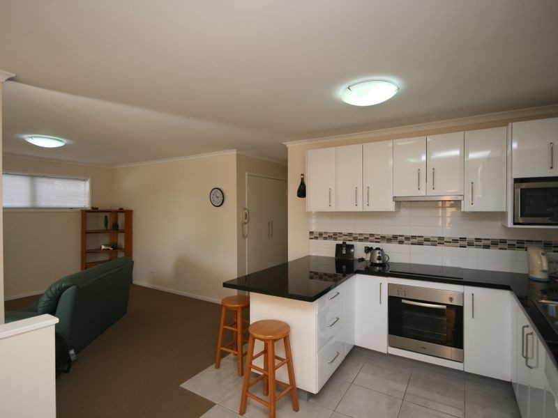 22 Railway St, Woolloongabba QLD 4102