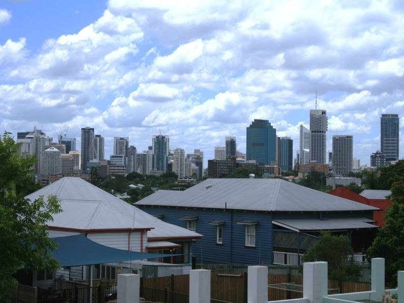 14 Rosslyn Street, East Brisbane QLD 4169