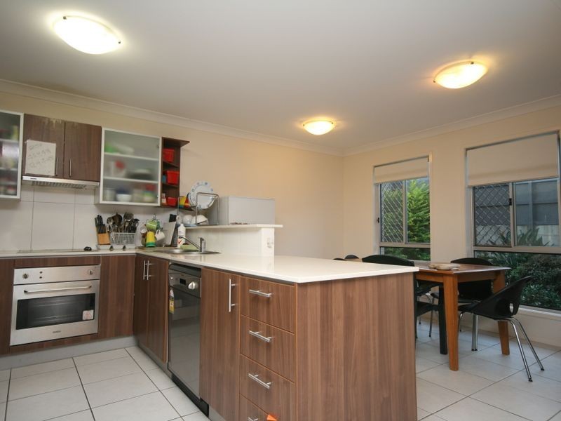 25/915 Stanley Street, East Brisbane QLD 4169