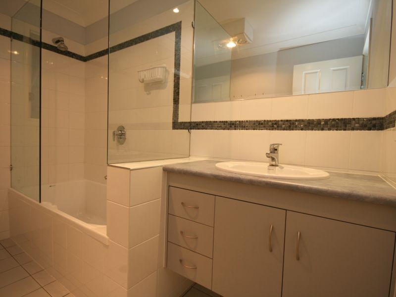 29 Clarendon Street, East Brisbane QLD 4169