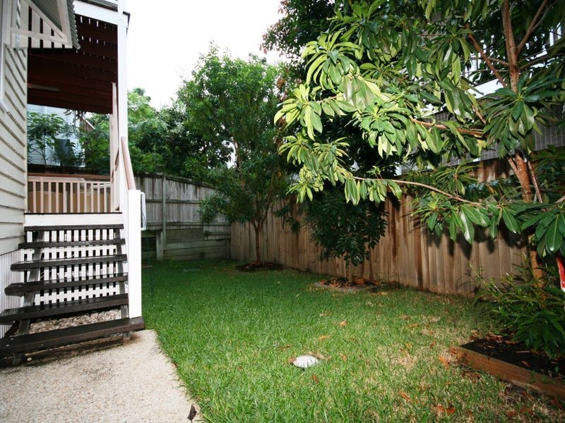 29 Clarendon Street, East Brisbane QLD 4169
