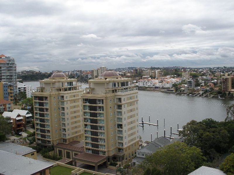 517/9 Castlebar Street, Kangaroo Point QLD 4169