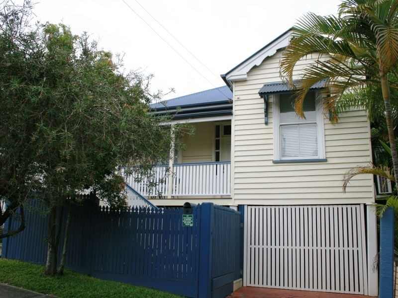 4 Fisher Street, East Brisbane QLD 4169
