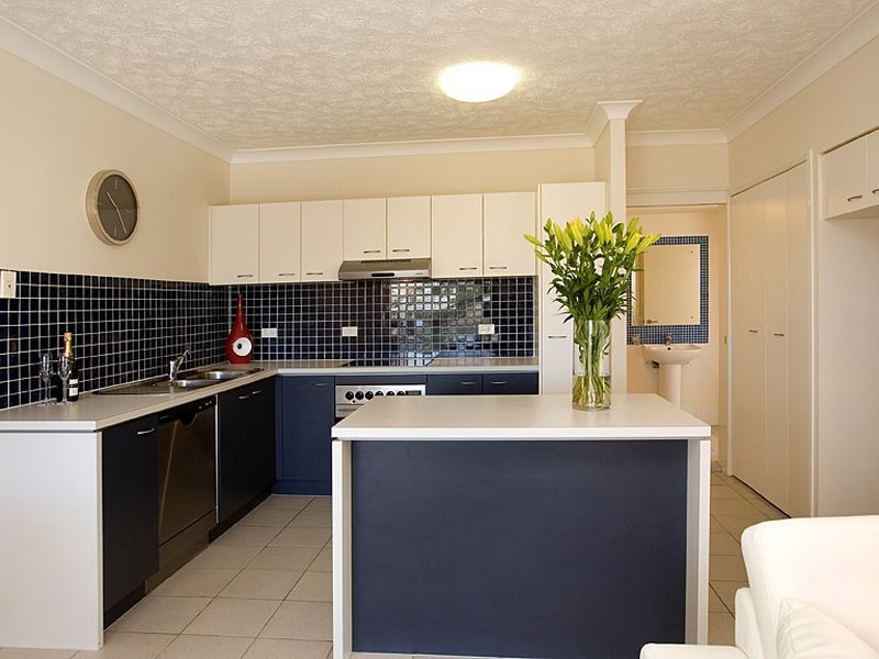 4/19 Thorn St, Kangaroo Point QLD 4169