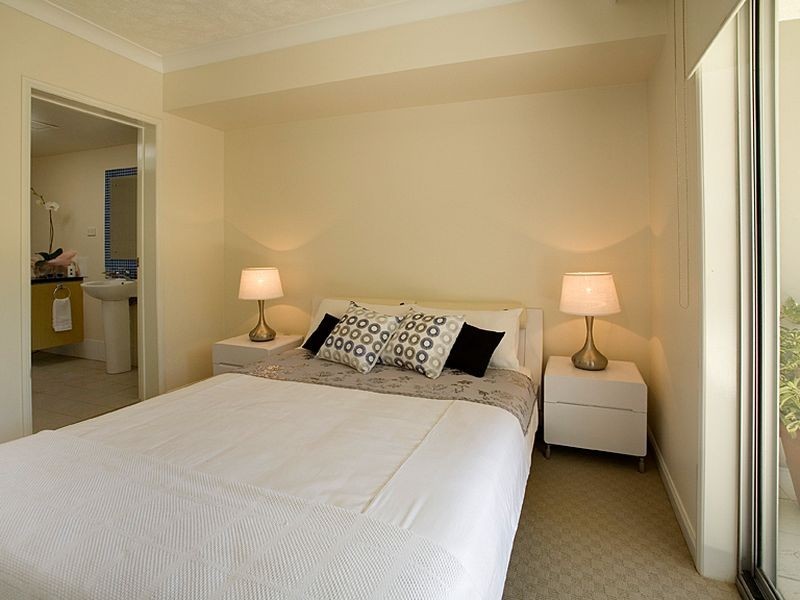 4/19 Thorn St, Kangaroo Point QLD 4169