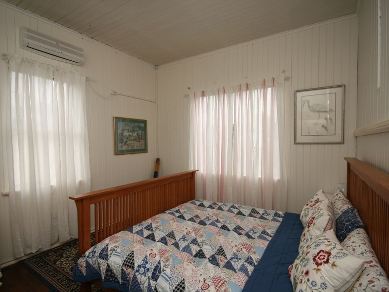 2 Railway St, Woolloongabba QLD 4102