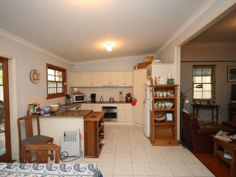 76 Norman Street, East Brisbane QLD 4169