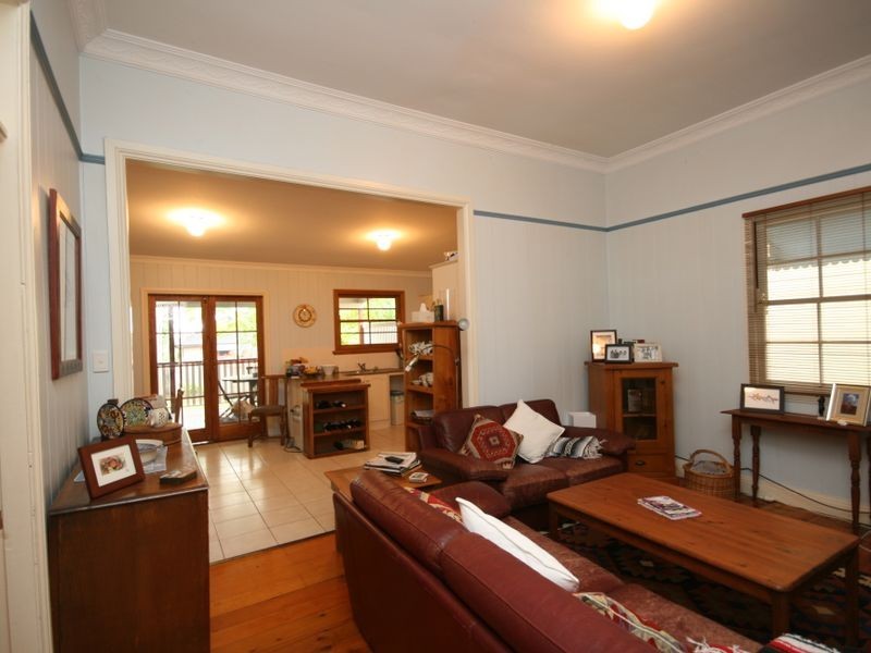 76 Norman Street, East Brisbane QLD 4169