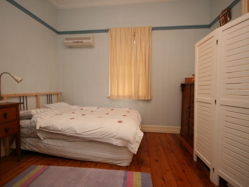 76 Norman Street, East Brisbane QLD 4169