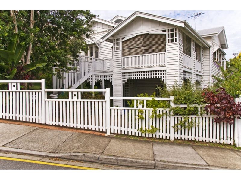 72 Laidlaw Parade, East Brisbane QLD 4169