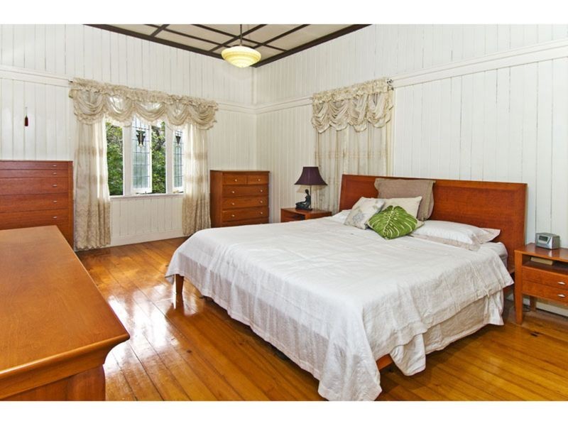 72 Laidlaw Parade, East Brisbane QLD 4169