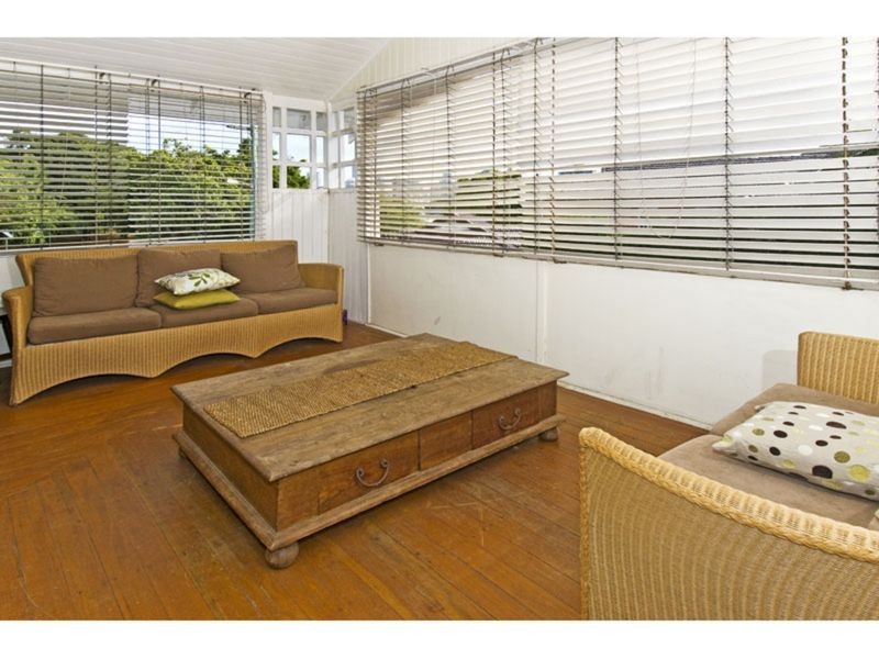 72 Laidlaw Parade, East Brisbane QLD 4169