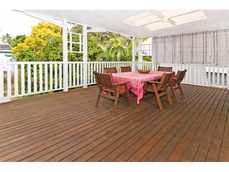 72 Laidlaw Parade, East Brisbane QLD 4169