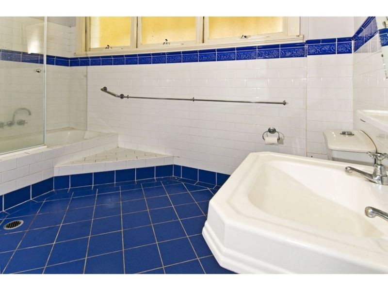 72 Laidlaw Parade, East Brisbane QLD 4169