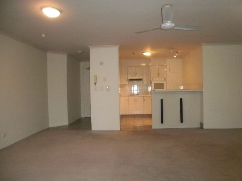 10/57 Lambert St, Kangaroo Point QLD 4169