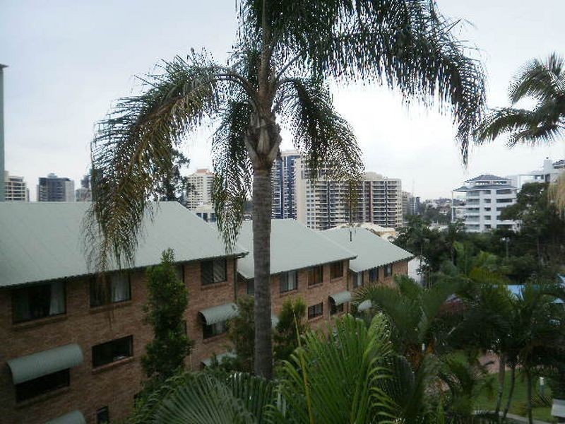 10/57 Lambert St, Kangaroo Point QLD 4169