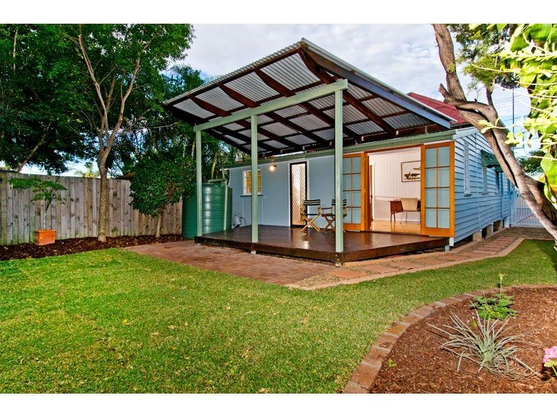 23 Sword, Woolloongabba QLD 4102