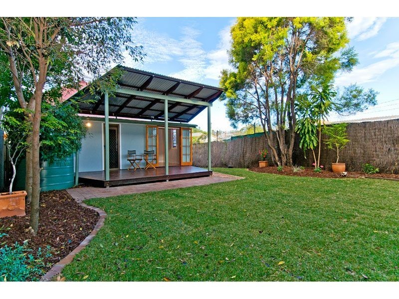 23 Sword, Woolloongabba QLD 4102