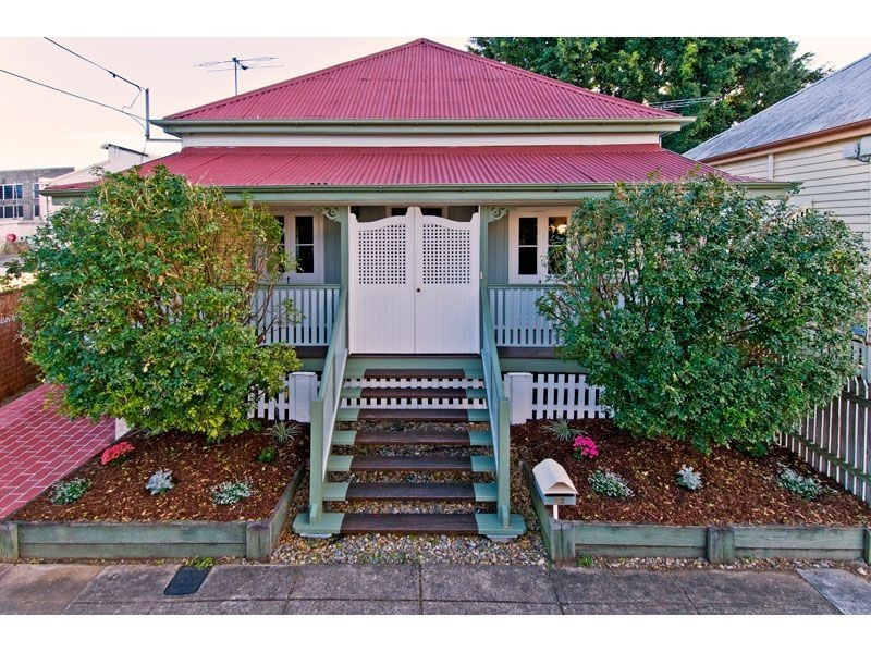 23 Sword, Woolloongabba QLD 4102