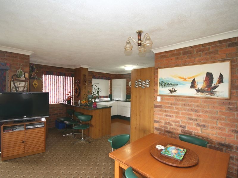 17 Geelong Street, East Brisbane QLD 4169