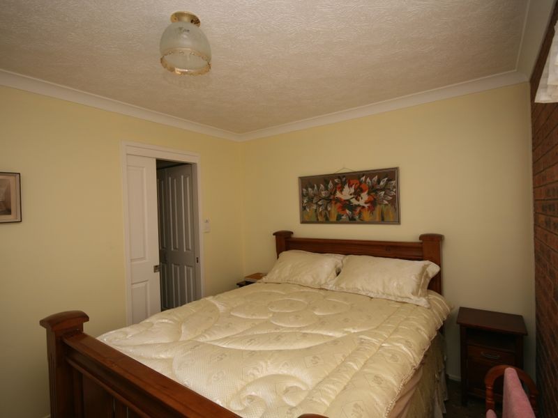 17 Geelong Street, East Brisbane QLD 4169