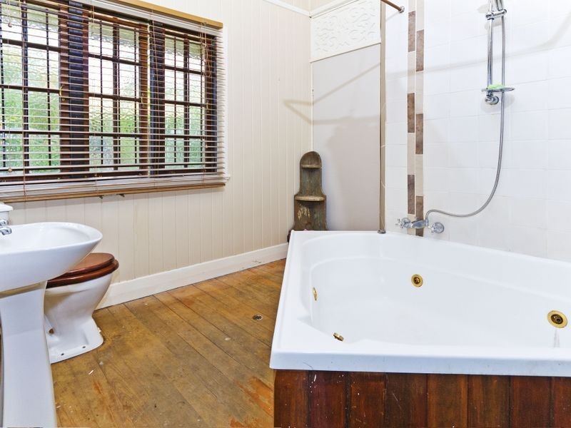 14 Rosina Street, Kangaroo Point QLD 4169