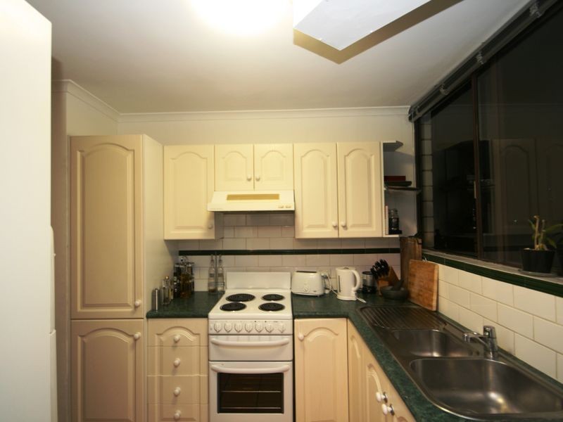 8/62 Bromley St, Kangaroo Point QLD 4169