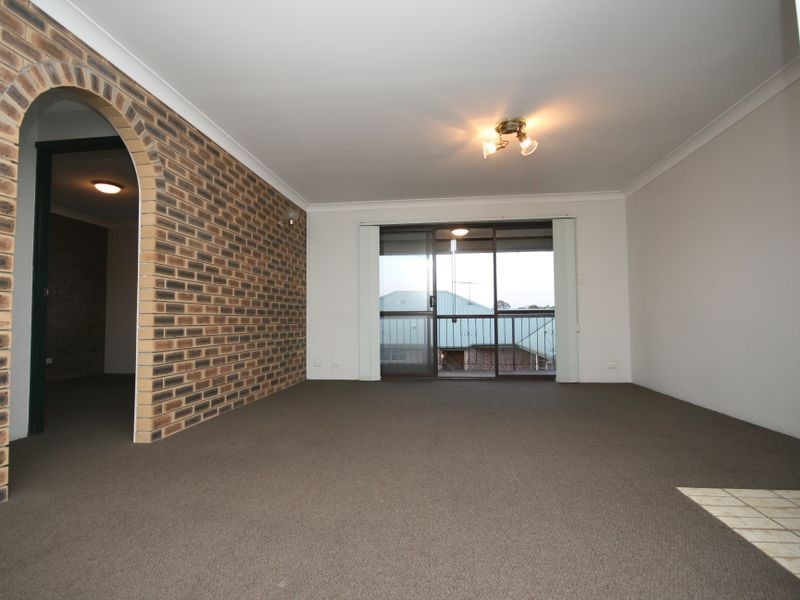 4/17 Hanworth St, East Brisbane QLD 4169