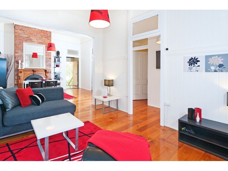 15 Latrobe Street, East Brisbane QLD 4169