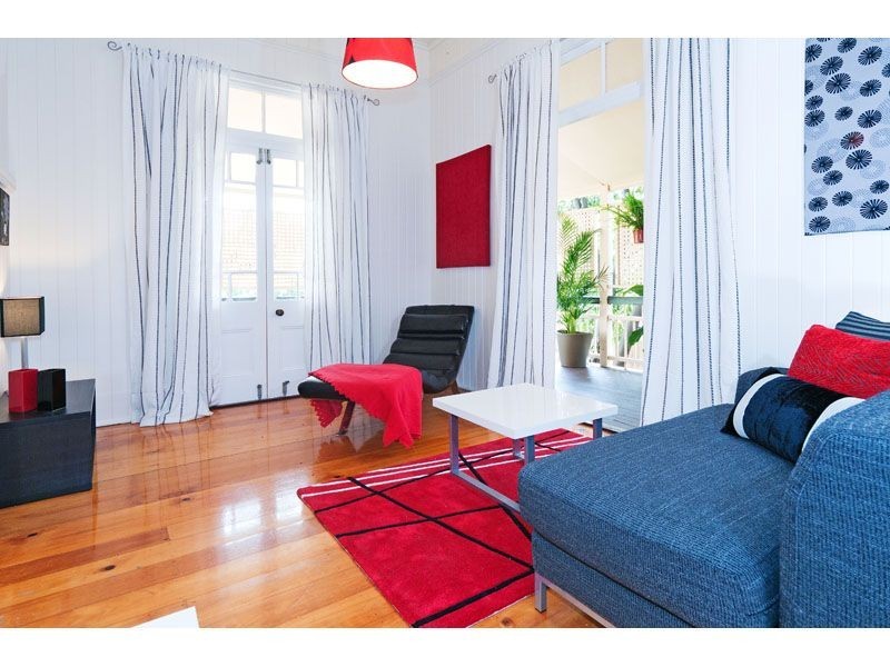 15 Latrobe Street, East Brisbane QLD 4169