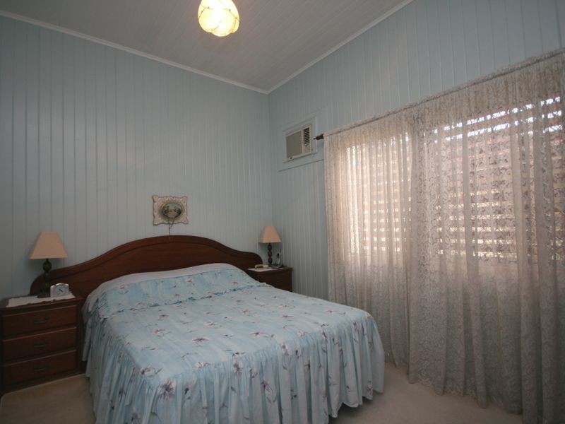 14 Redfern Street, Woolloongabba QLD 4102