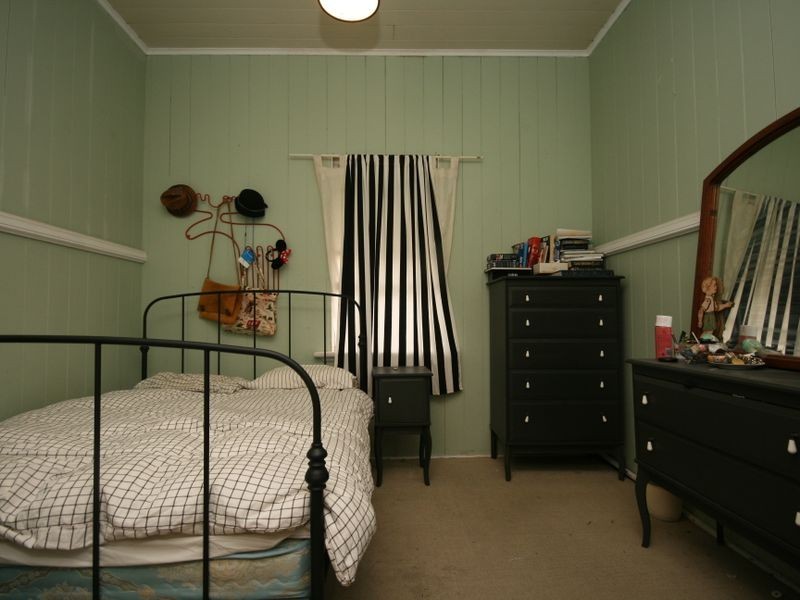 10 Rosslyn Street, East Brisbane QLD 4169