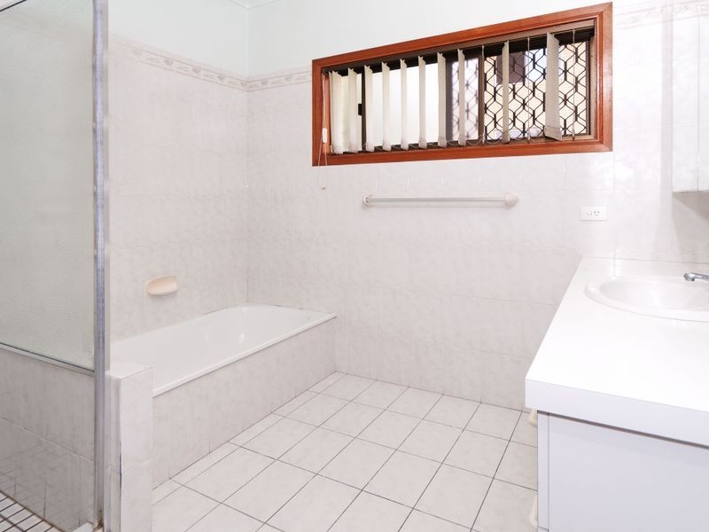 18 Redfern Street, Woolloongabba QLD 4102