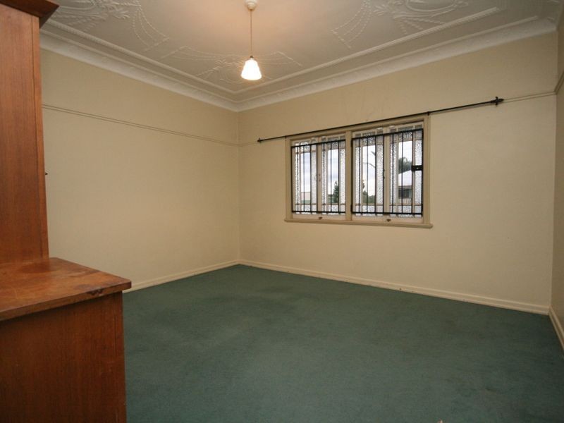 33 Heidelberg Street, East Brisbane QLD 4169